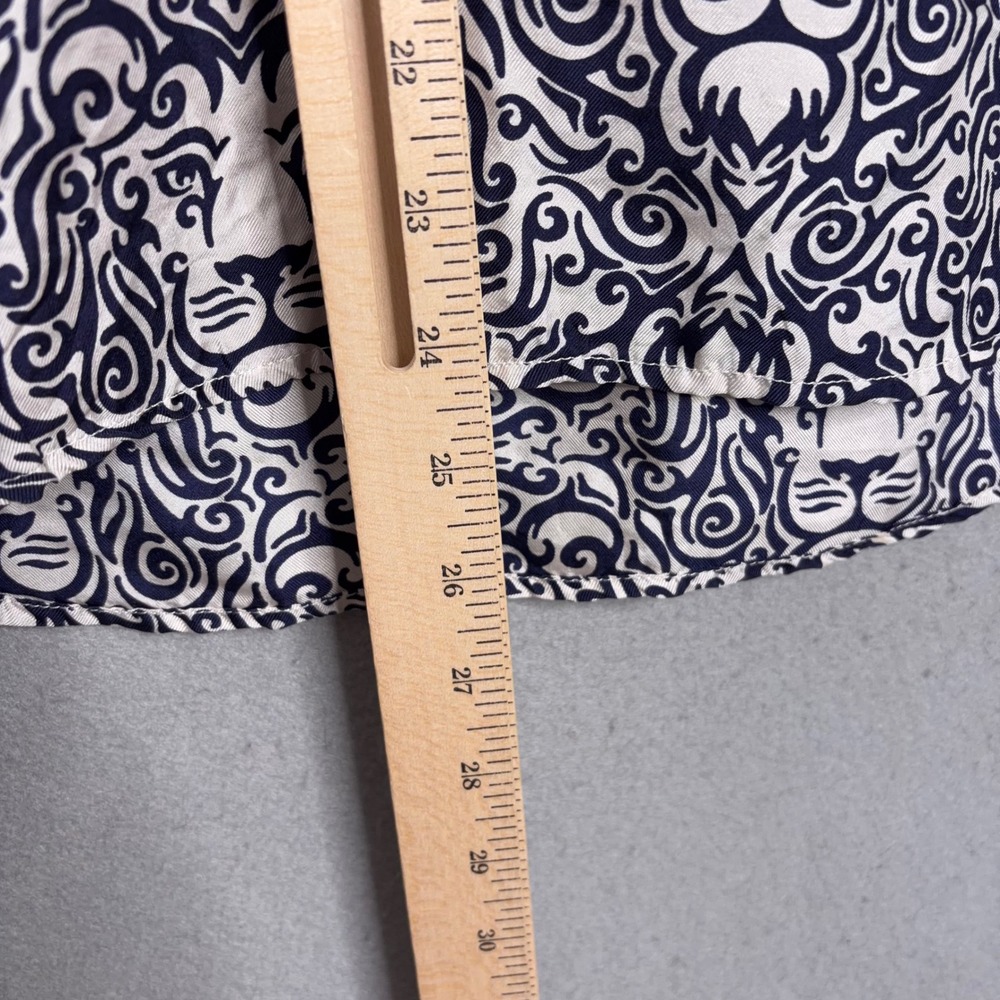 Elizabeth McKay Blouse Womens 12 Navy White Lion Print Silk Ruffle Preppy - Picture 6 of 7